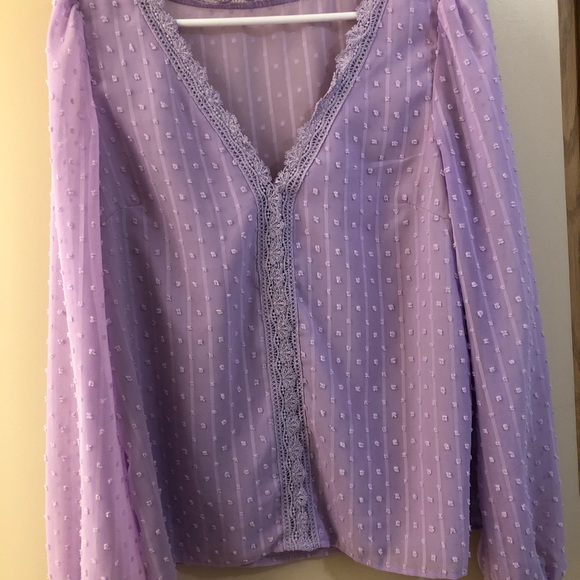 Shirt - Picture 2 of 3